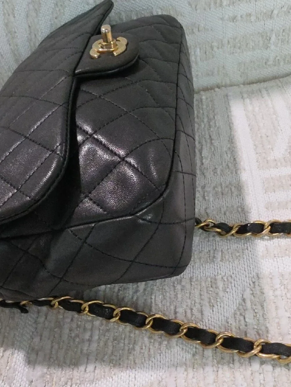 CHANEL ValentineBlack Quilted Leather Shoulder Bag with Charm Chain